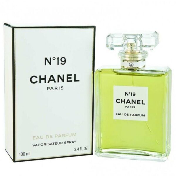 Chanel No 19 Poudre Chanel for women